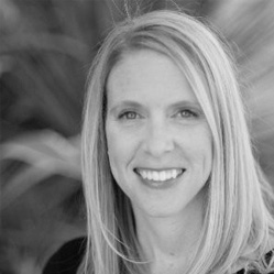 alisa-davis-photo Alisa Davis, VP of People, HuLoop Automation